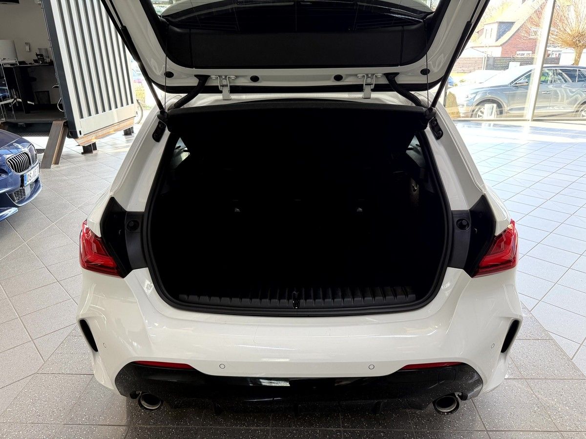 BMW 118 d M Sport LED Live Cockpit Plus Driv.-Ass. A foto 17