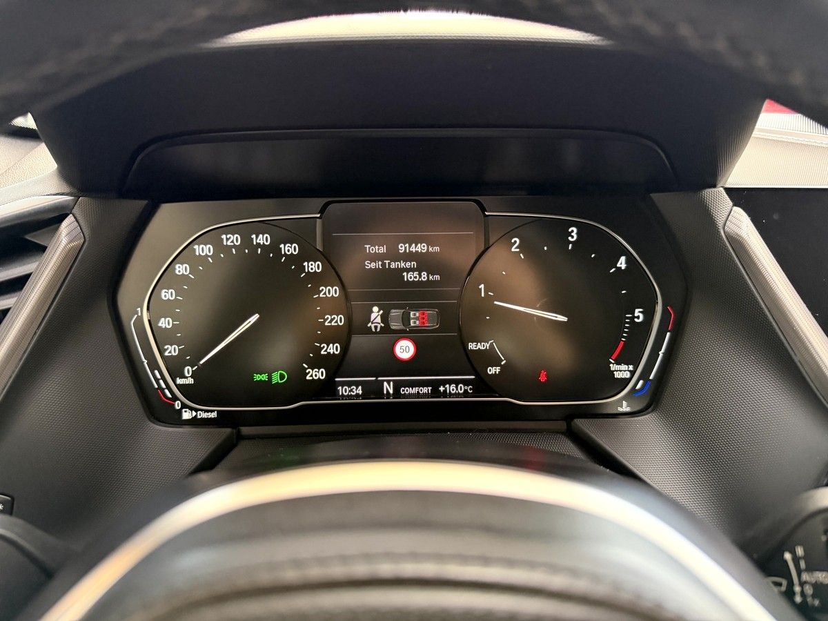 BMW 118 d M Sport LED Live Cockpit Plus Driv.-Ass. A foto 18