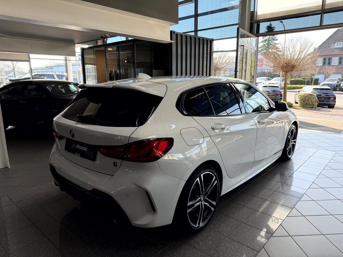 BMW 118 d M Sport LED Live Cockpit Plus Driv.-Ass. A foto 5