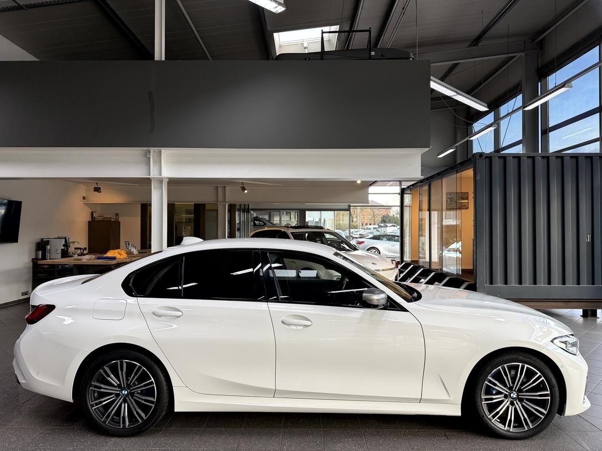 BMW M340d xDrive Laser HUD 360 AHK Innov.-Paket Stan foto 4