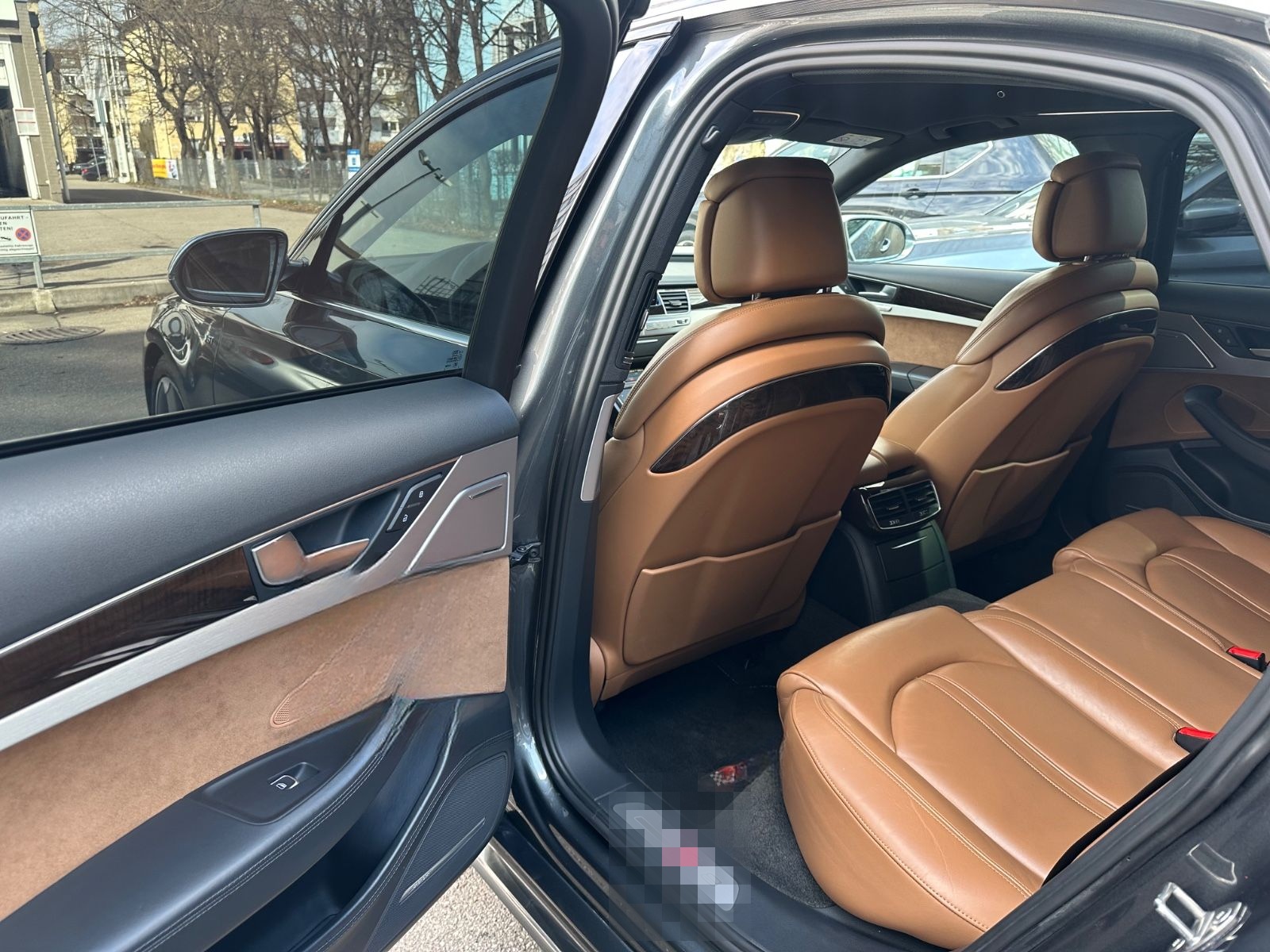 Audi S8 4.0 TFSI quattro foto 15