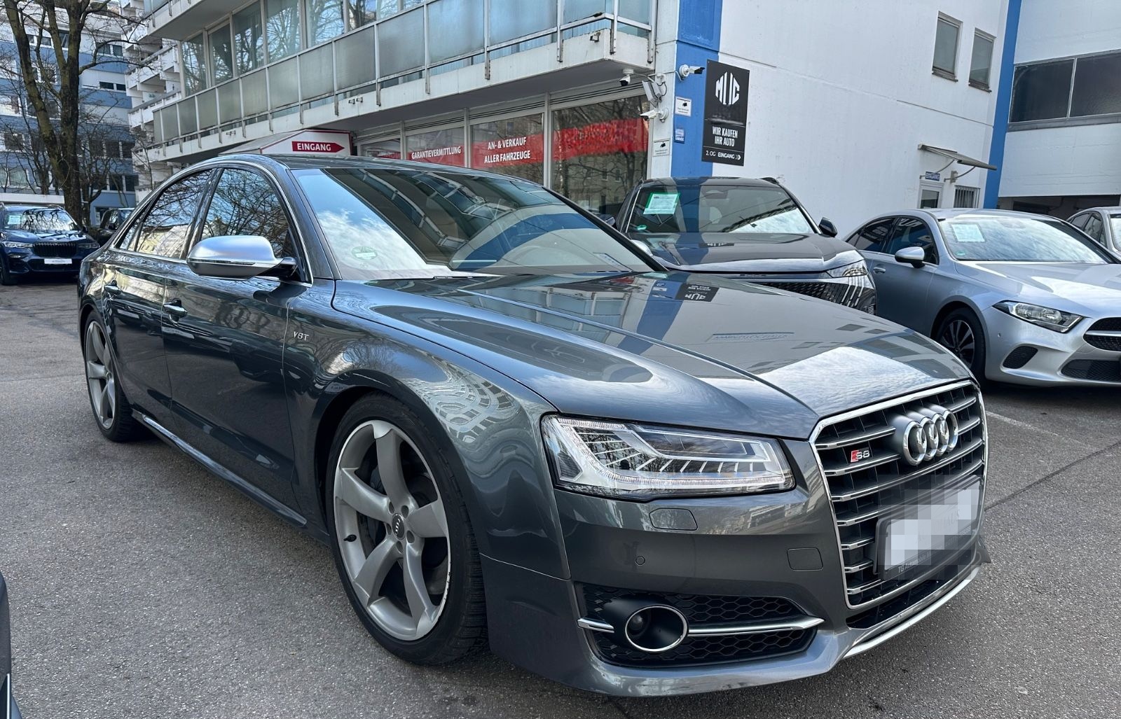 Audi S8 4.0 TFSI quattro foto 10