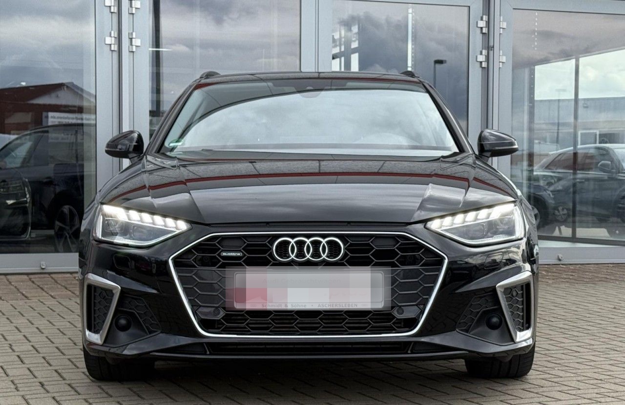 Audi A4 Avant S line 40 TFSI quattro S-tronic MATRIX foto 4