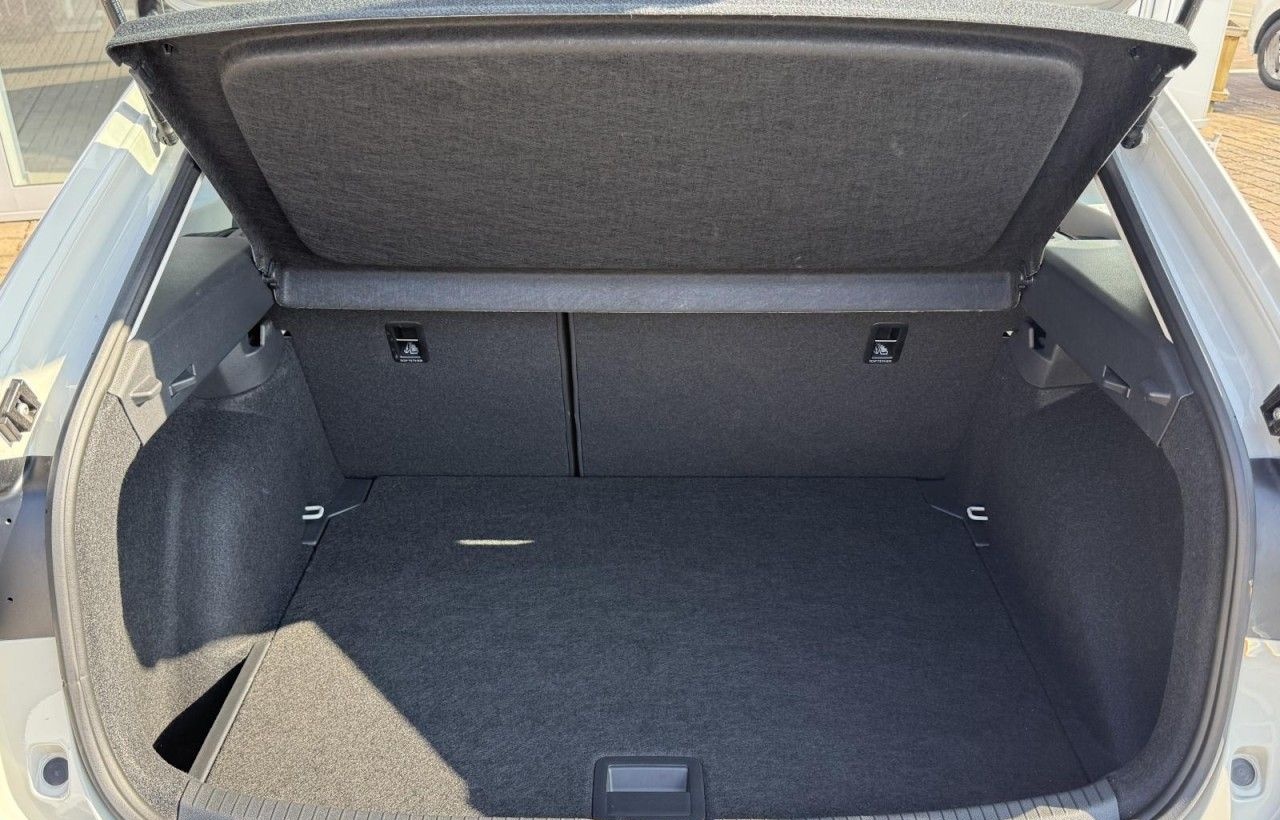 Volkswagen Taigo 1.0 TSI Style MATRIX, KAMERA, NAV, APP foto 23