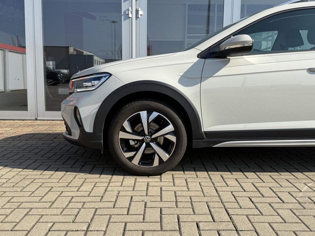 Volkswagen Taigo 1.0 TSI Style MATRIX, KAMERA, NAV, APP foto 7
