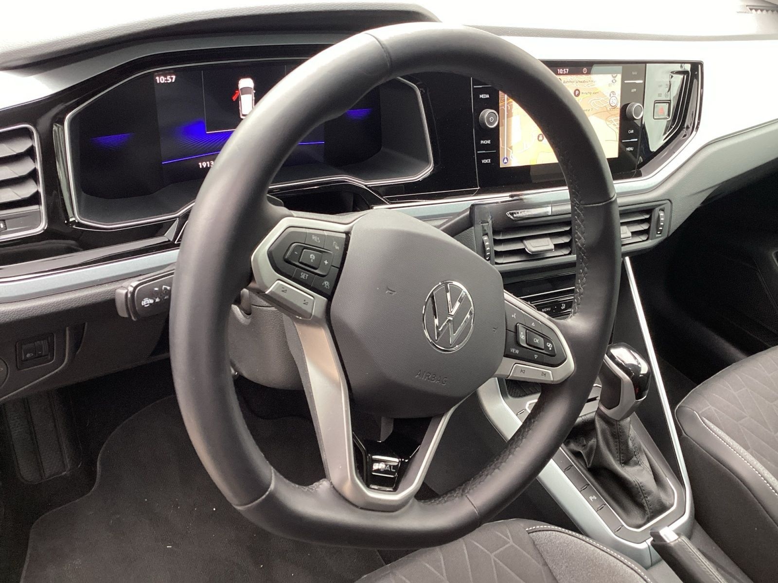 Volkswagen Taigo 1.0TSI Goal DSG Kamera LED foto 18