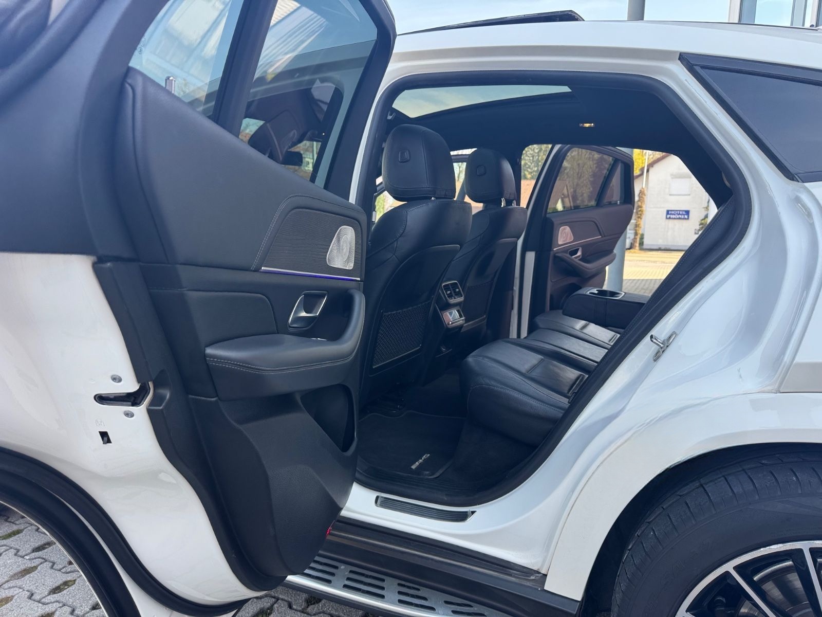Mercedes-Benz GLE 350 de 4Matic Coupe AMG Line foto 13