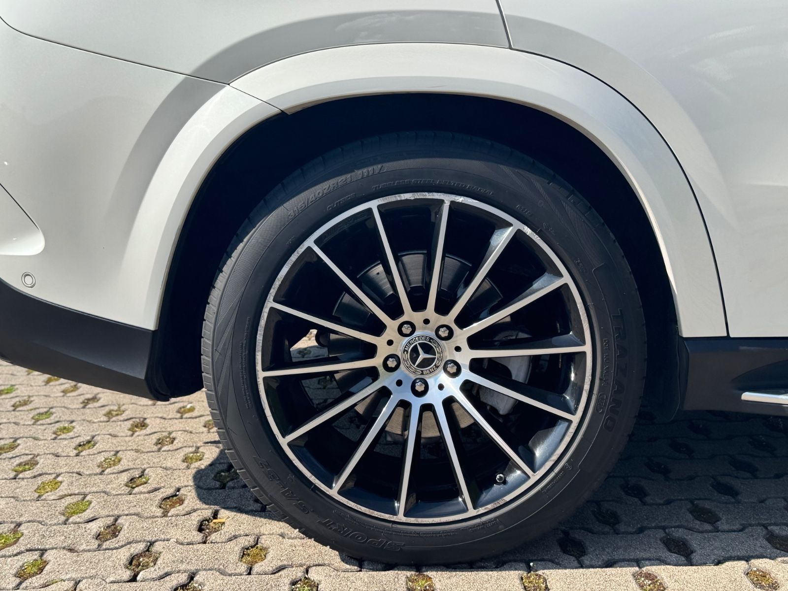 Mercedes-Benz GLE 350 de 4Matic Coupe AMG Line foto 22
