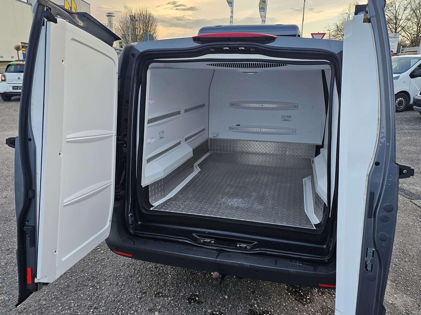 Mercedes-Benz Vito 116 CDI LANG Kühlkastenwagen Kerstner 1. Ha foto 10