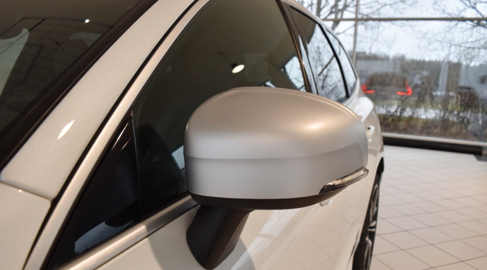 Volvo XC60 D5 AWD~R Design~Leder~Business~I-safe~21" foto 11