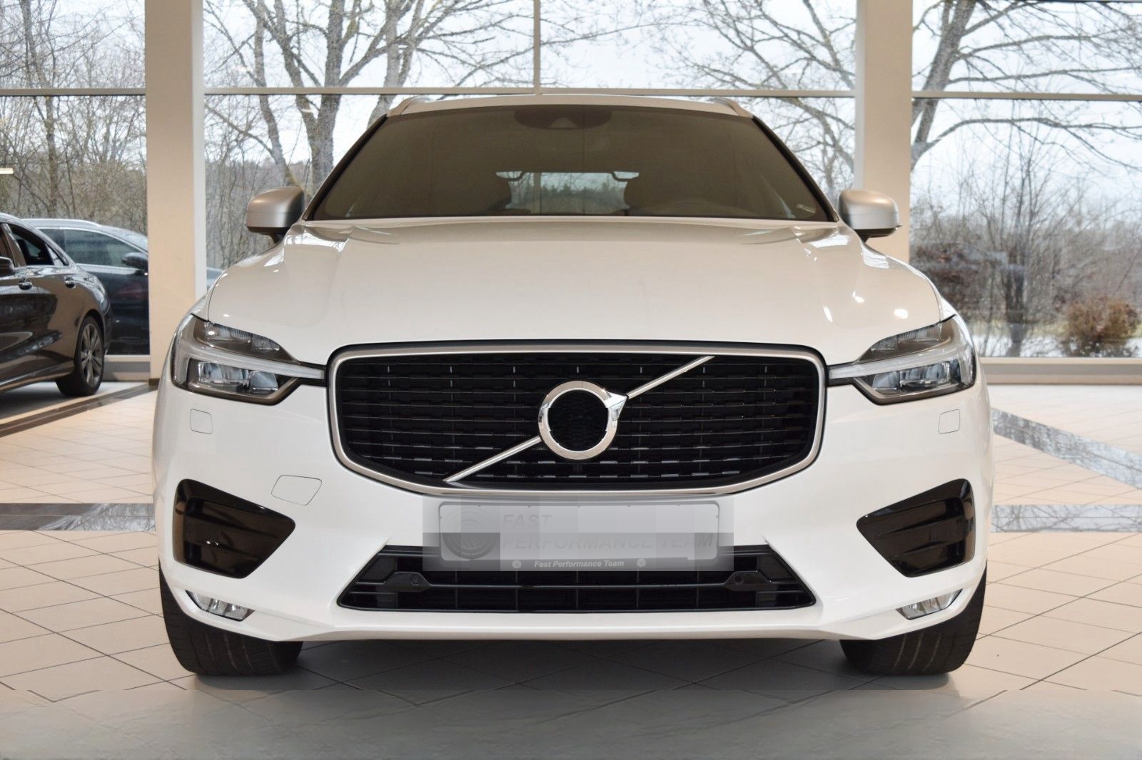 Volvo XC60 D5 AWD~R Design~Leder~Business~I-safe~21" foto 7