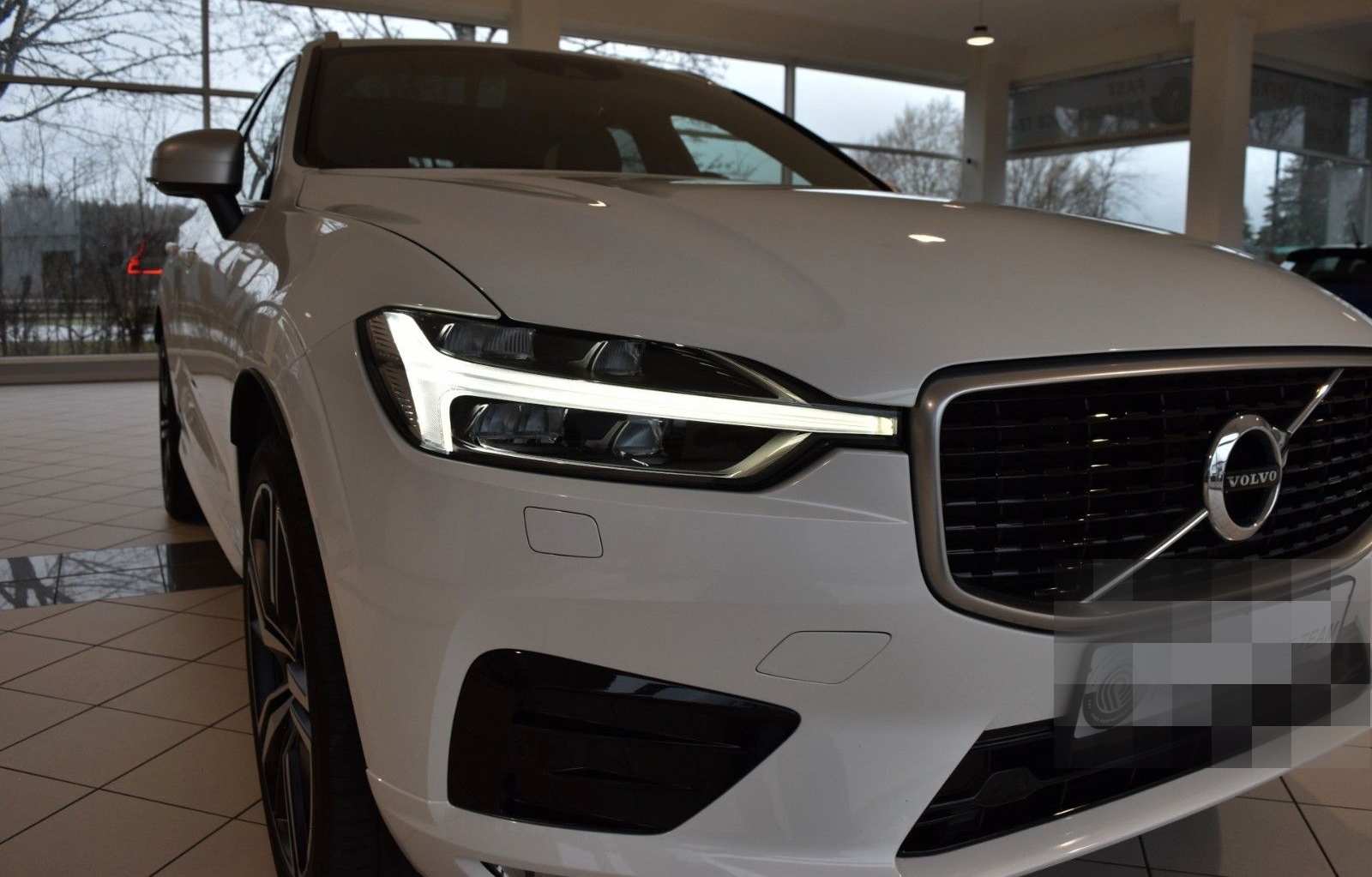 Volvo XC60 D5 AWD~R Design~Leder~Business~I-safe~21" foto 10