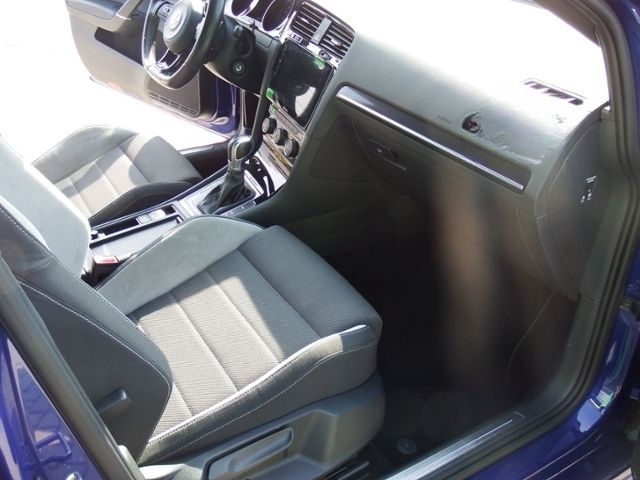 Volkswagen Golf VII Variant 2.0 TSI R 4Motion BMT foto 14