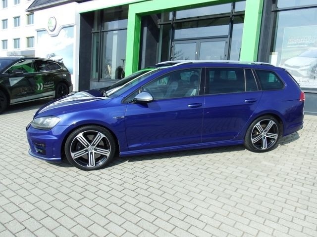 Volkswagen Golf VII Variant 2.0 TSI R 4Motion BMT foto 7