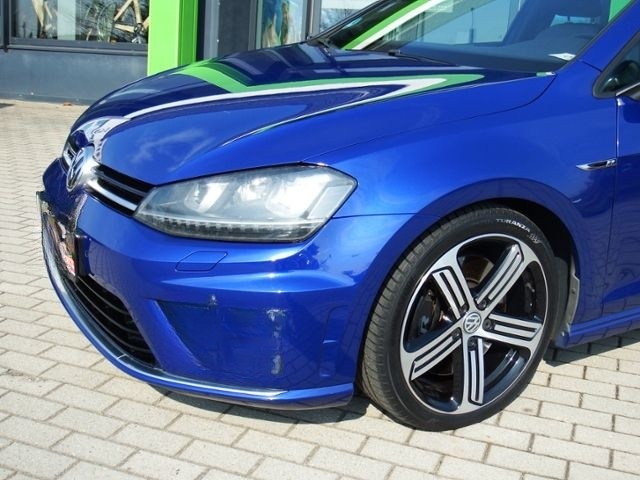 Volkswagen Golf VII Variant 2.0 TSI R 4Motion BMT foto 8