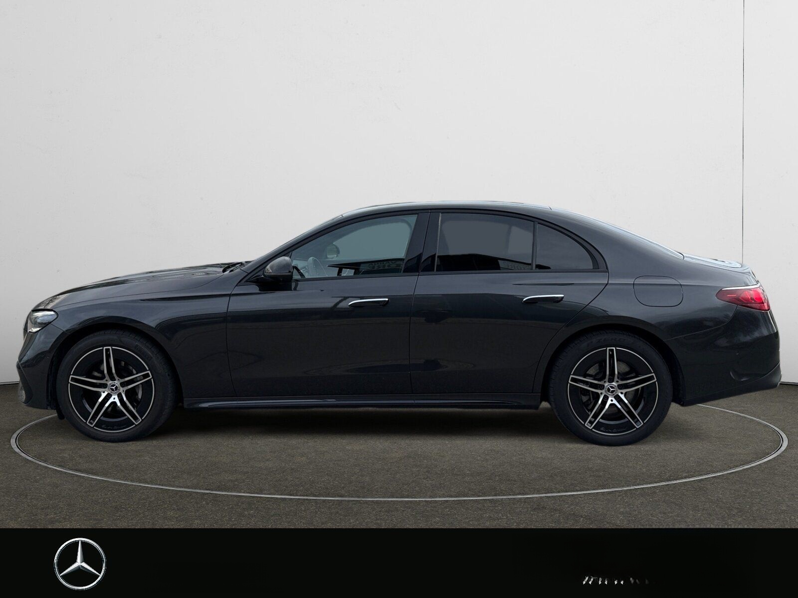 Mercedes-Benz E 300 de AMG +SUPERSCREEN+360°+Memory+DigiL++ foto 2