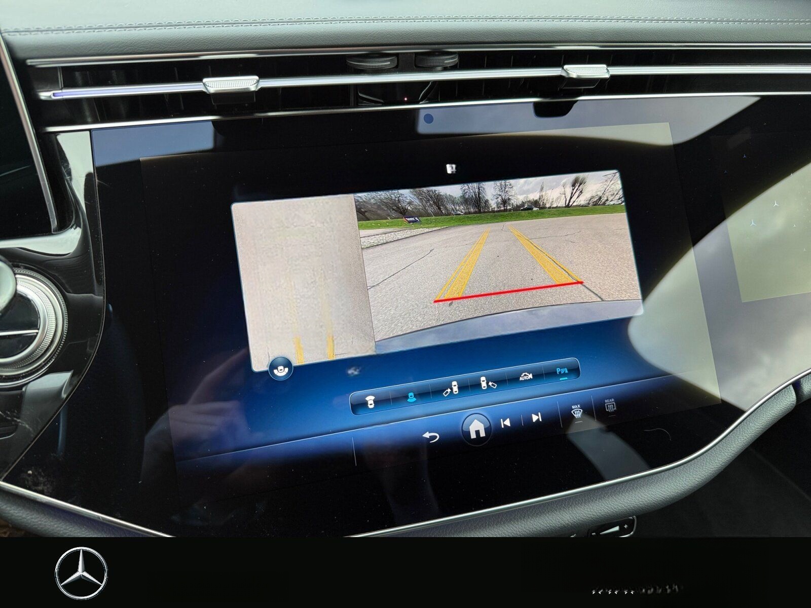 Mercedes-Benz E 300 de AMG +SUPERSCREEN+360°+Memory+DigiL++ foto 18