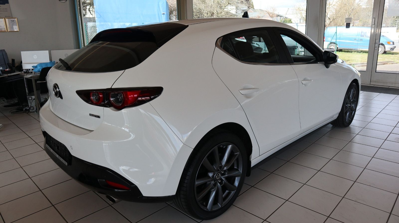 Mazda 3 5-trg. *360°*NAVI*LHZ*HEAD-UP*SHZ*LED*PDC v+h* foto 5