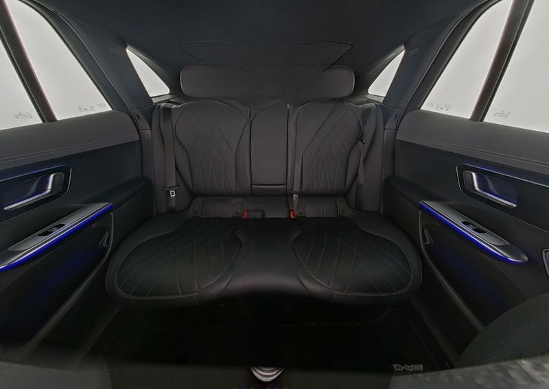 Mercedes-Benz EQE 350 4M Edt. AMG Premium Night 10°HA+Massage foto 9