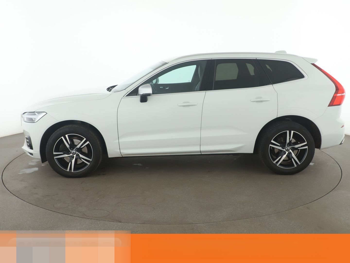 Volvo XC60 2.0 T4 R Design 2WD Aut.*NAV*LED*ACC*PDC*SH foto 3