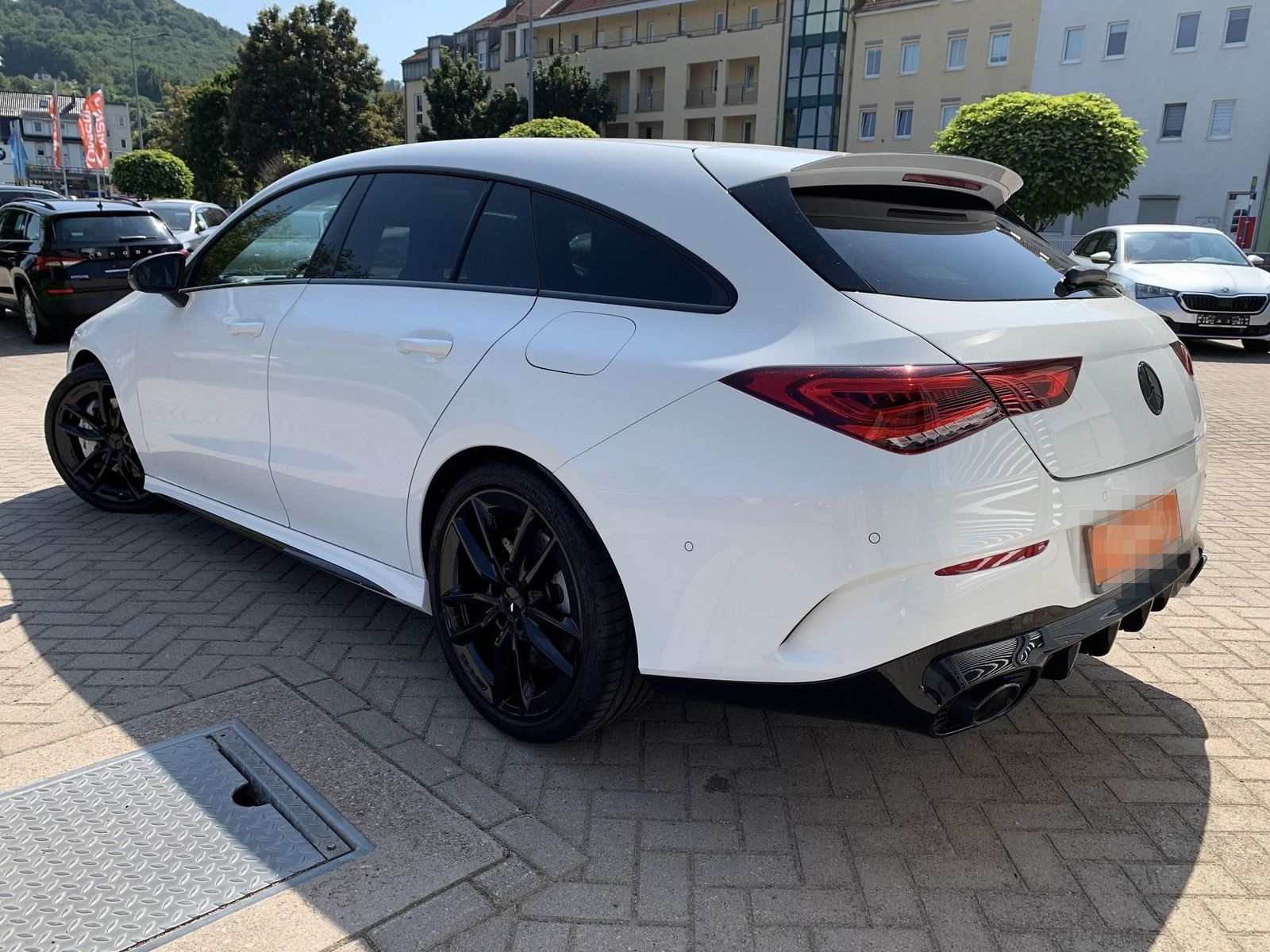 Mercedes-Benz CLA35 AMG ShootingBrake Pano+Multibeam+Burmester foto 8