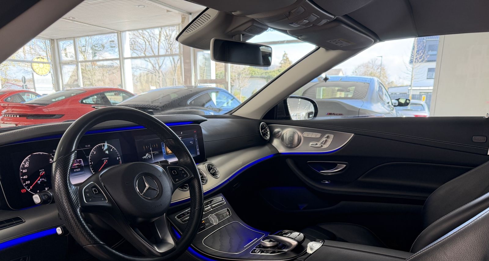 Mercedes-Benz E 220 d *KAMERA*AiRSCARF*LED*AiRMATiC*MEMO*WiDE* foto 9