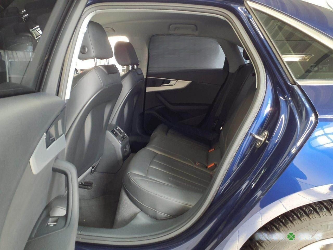 Audi A4 Limousine S line 40 TFSI S tronic LED Keyless foto 8
