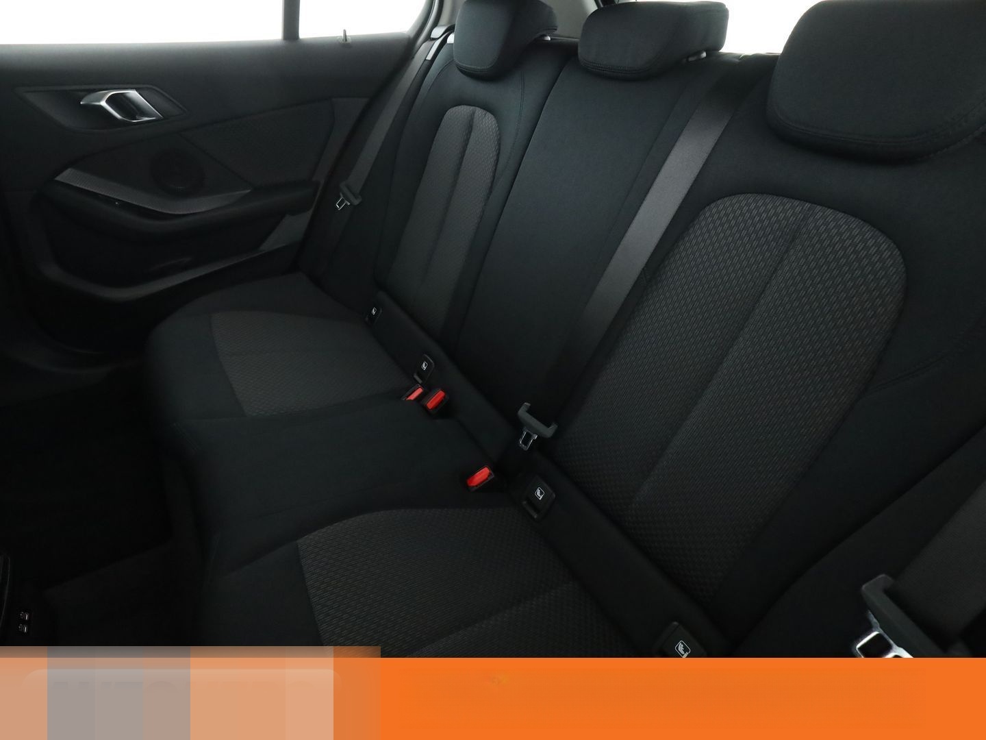BMW 1er 118d Advantage Aut.*NAVI*LED*PDC*SHZ*TEMPO* foto 14