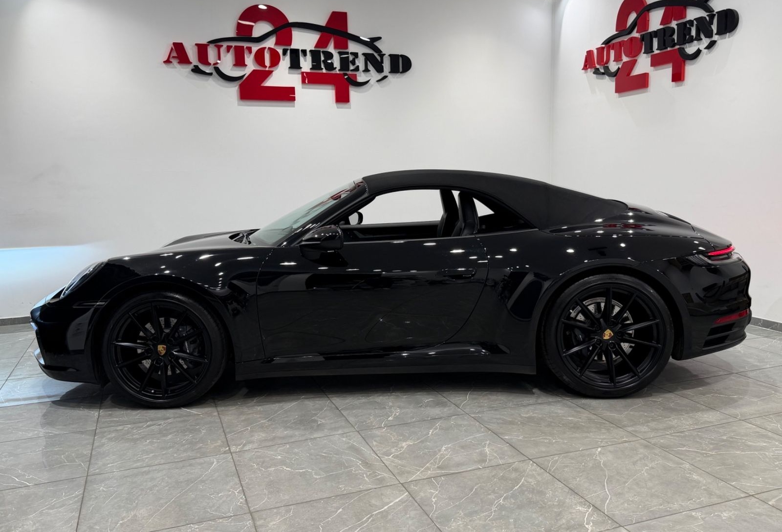 Porsche 911 992 Carrera Cabriolet SPORT-CHRONO-SPORTABGA foto 11