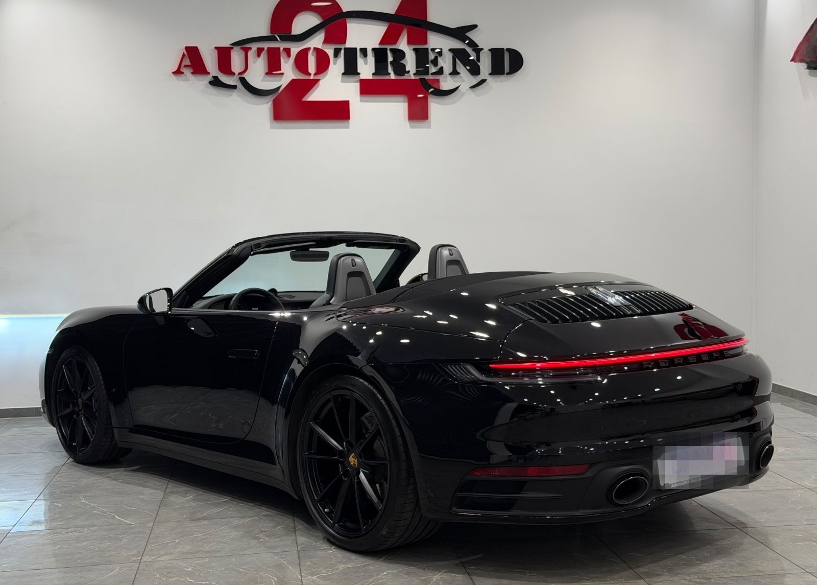 Porsche 911 992 Carrera Cabriolet SPORT-CHRONO-SPORTABGA foto 12
