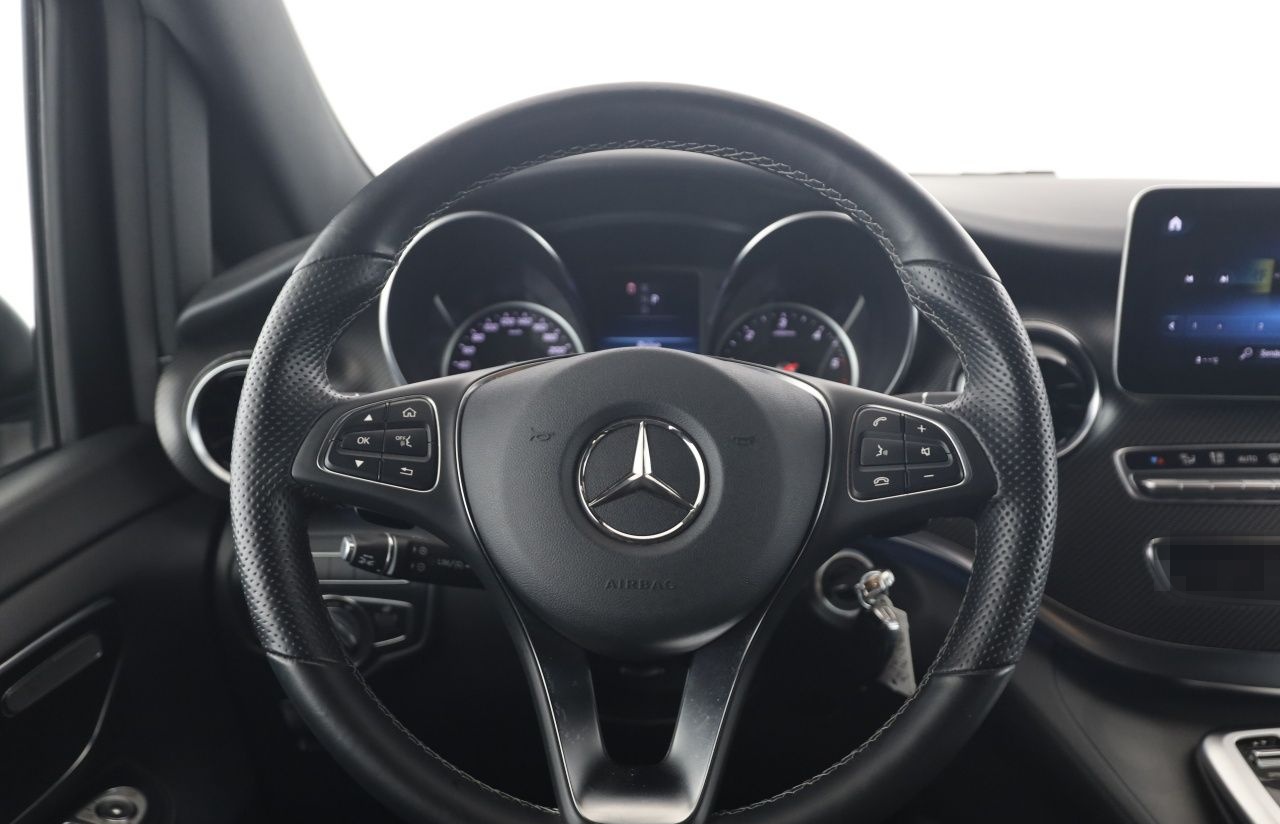 Mercedes-Benz V 300 d Lang AMG Avantgarde Airmatic Distr. 360° foto 11