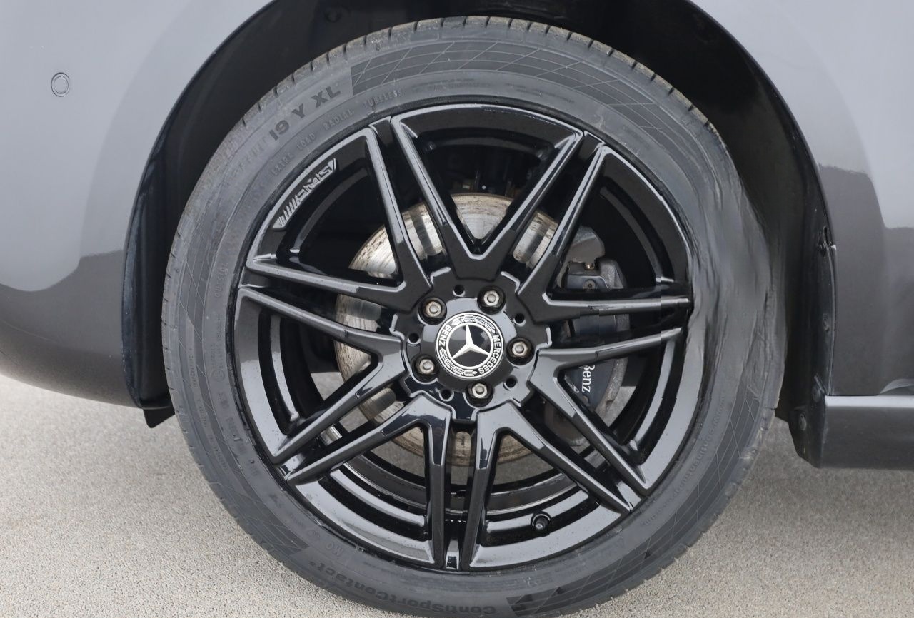 Mercedes-Benz V 300 d Lang AMG Avantgarde Airmatic Distr. 360° foto 17
