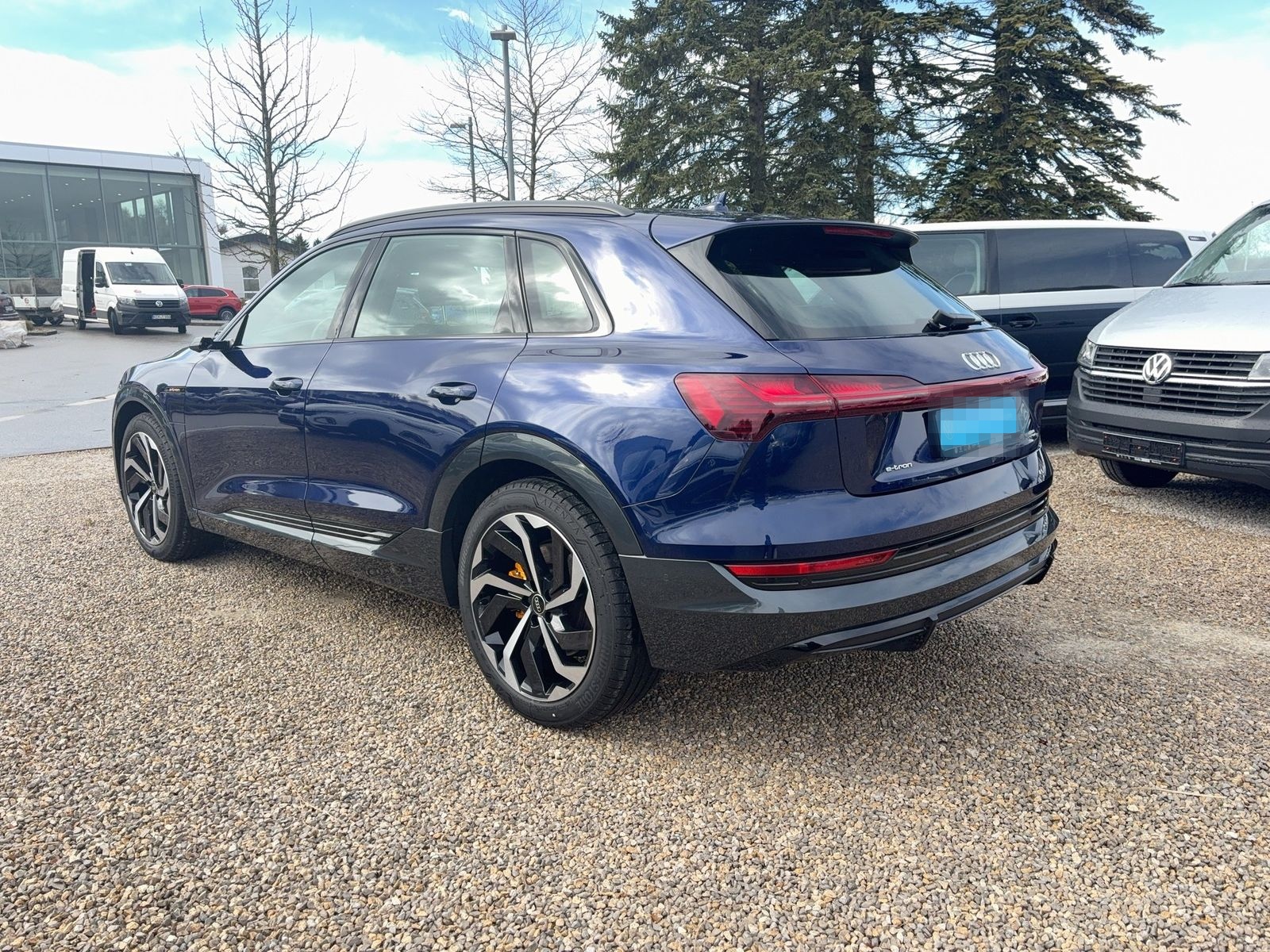 Audi e-tron S line quattro Kamera/Matrix/AHK/StHz/360 foto 5