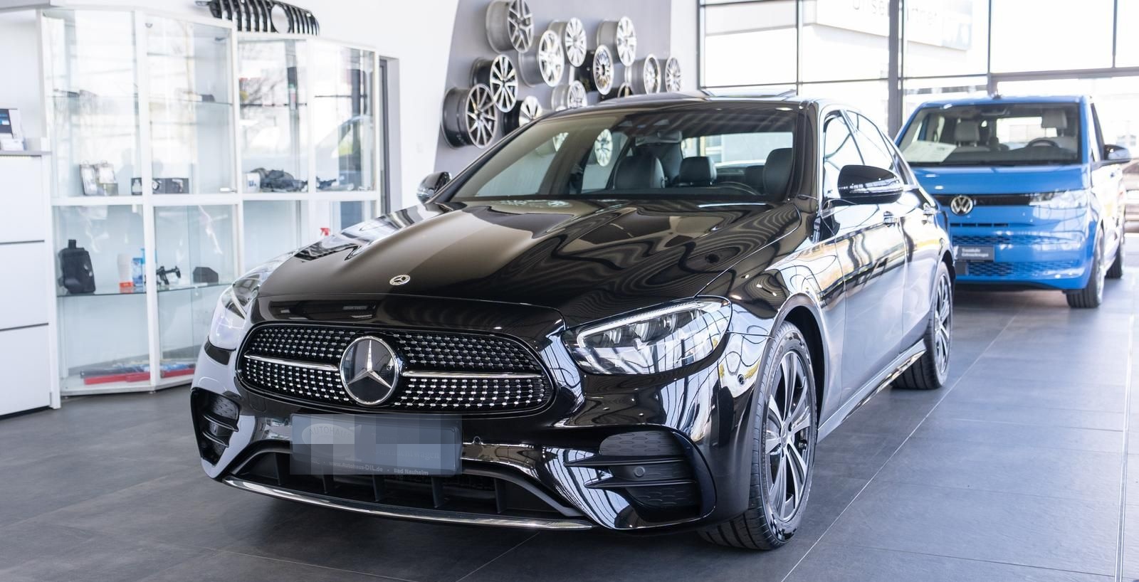 Mercedes-Benz E 300 9G-TRONIC *AMG*SCHIEBEDACH*BURM*1.HD*RFK* foto 3