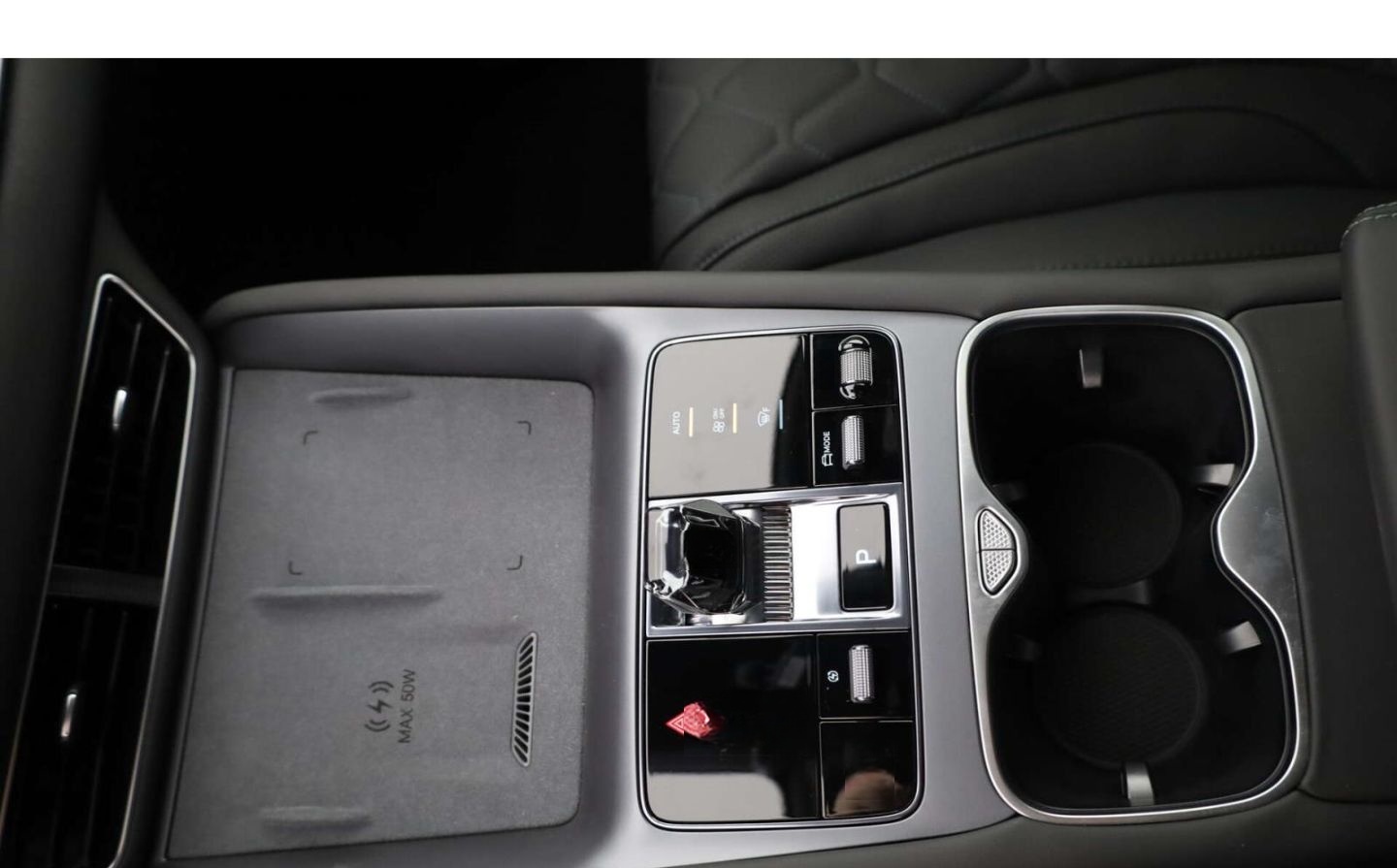 BYD SEALION 7 Design AWD LP: 57.899,- /Pano/Top-View foto 18