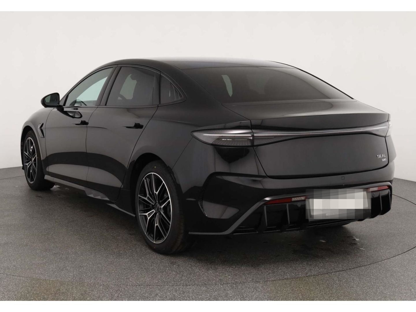 BYD Seal Excellence AWD LP: 55.899,-  Pano/ HUD/ 360 foto 4
