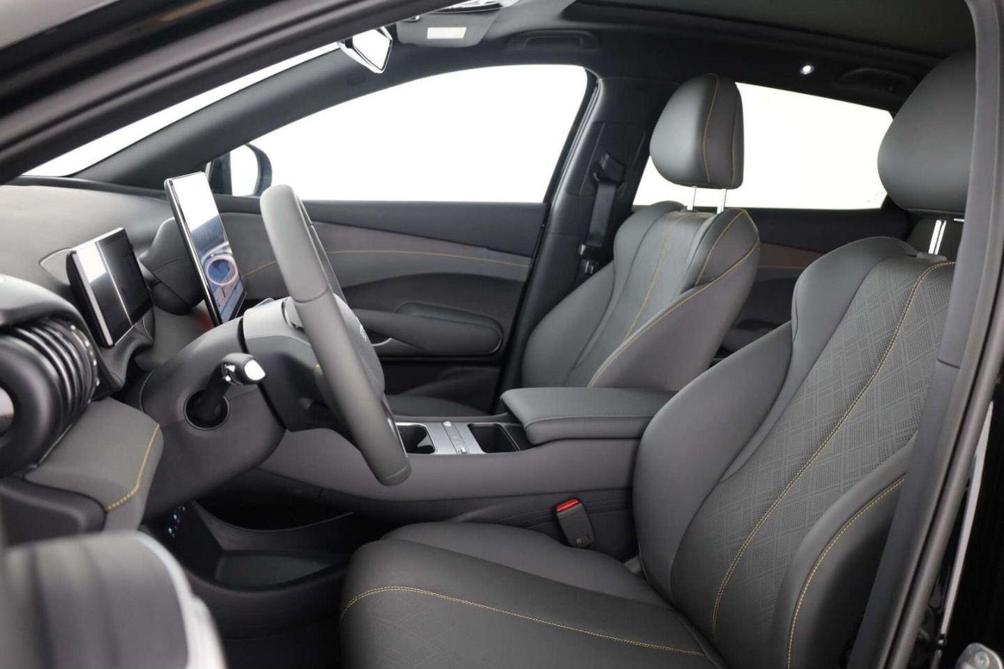 BYD ATTO 3 EVO Excellence AWD LP: 52.549,- /LHZ/ Pan foto 11