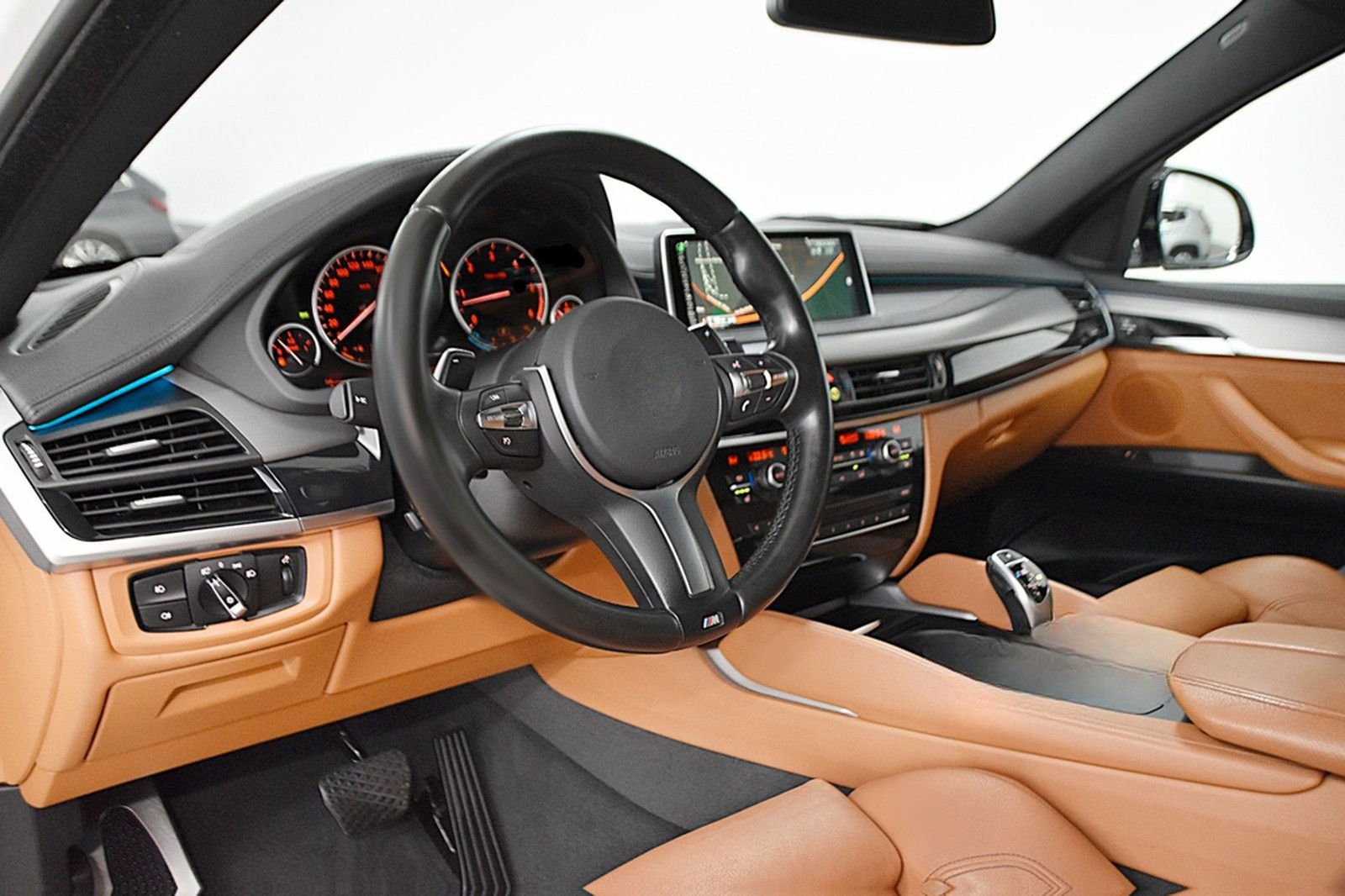 BMW X6 XDRIVE 30D M-SPORTPAKET*AUS 2 HAND*UNFALLFREI foto 2