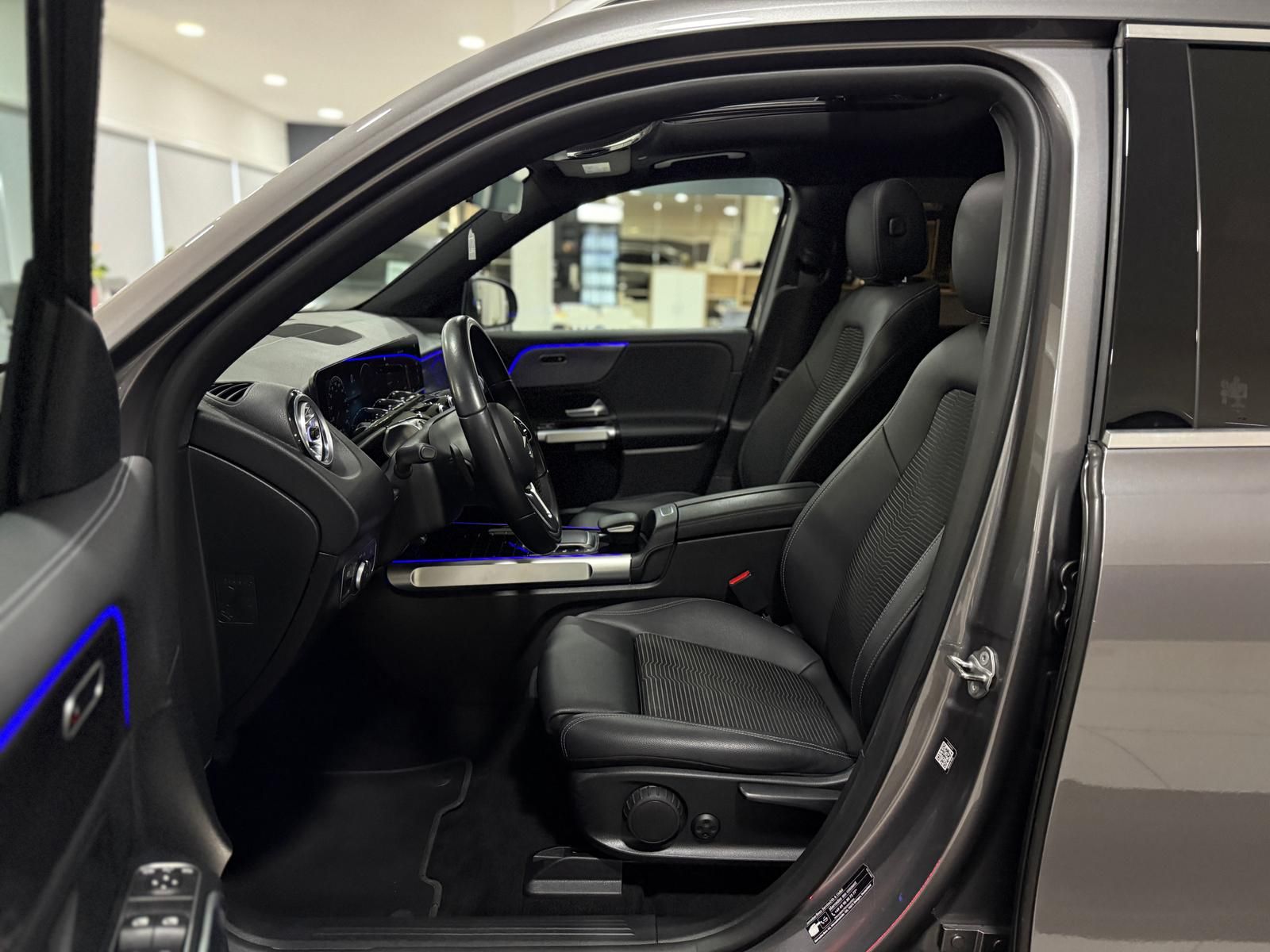 Mercedes-Benz EQB 300 4M Progressive *PANO*7-SITZER*KAM*AMBI* foto 14