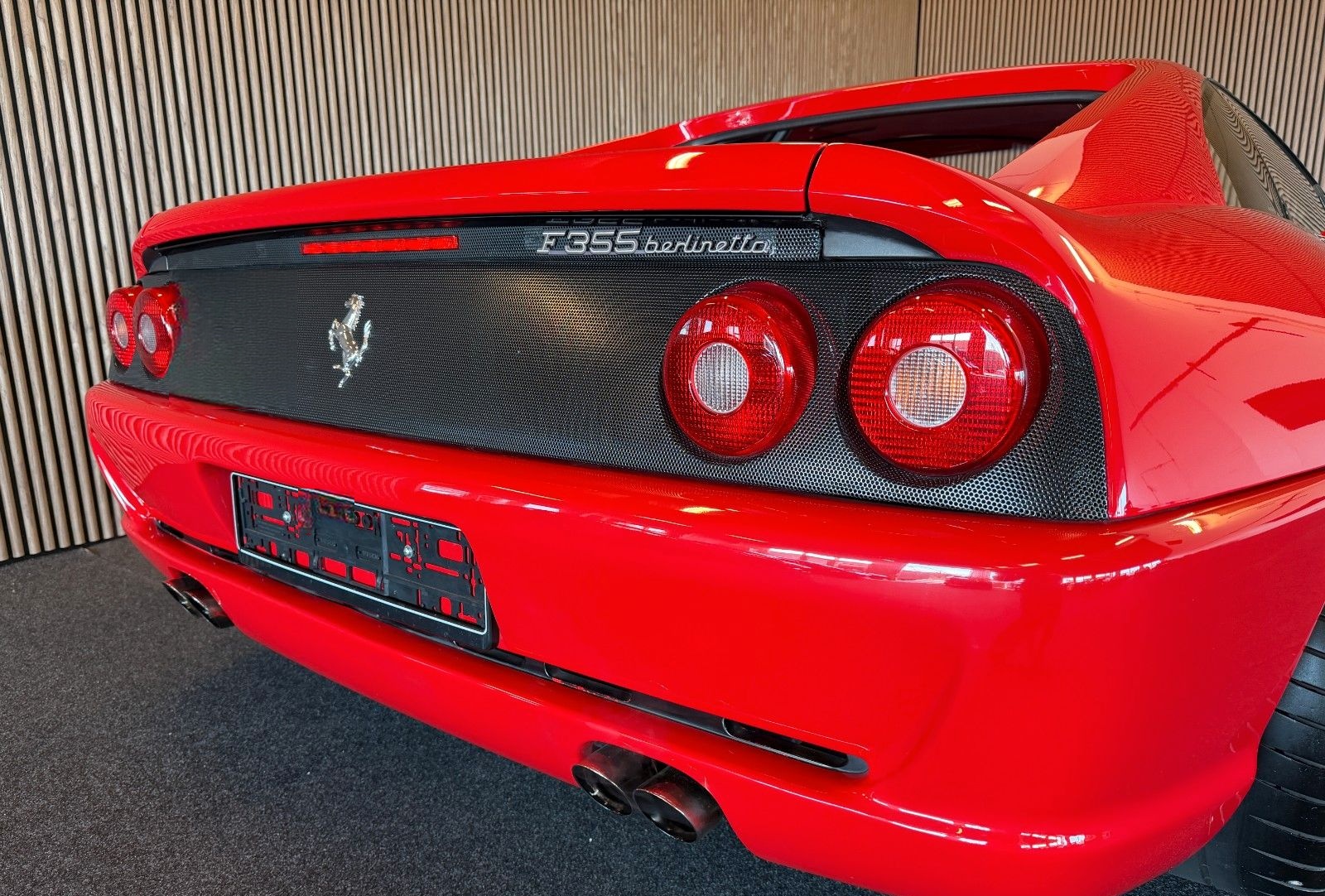 Ferrari F355 Berlinetta Schaltgetriebe Deutsches Auto foto 9
