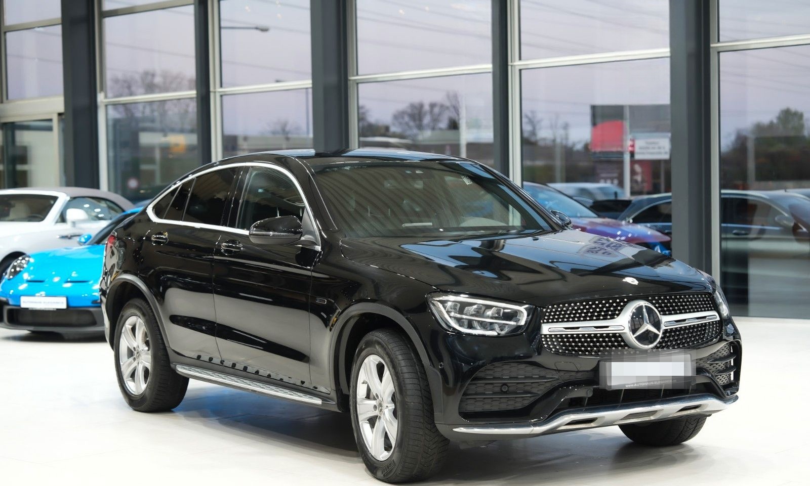 Mercedes-Benz GLC 300 e Coupe 4M *AMG-LINE*LEDER*NAVI*LED*1.HD foto 2