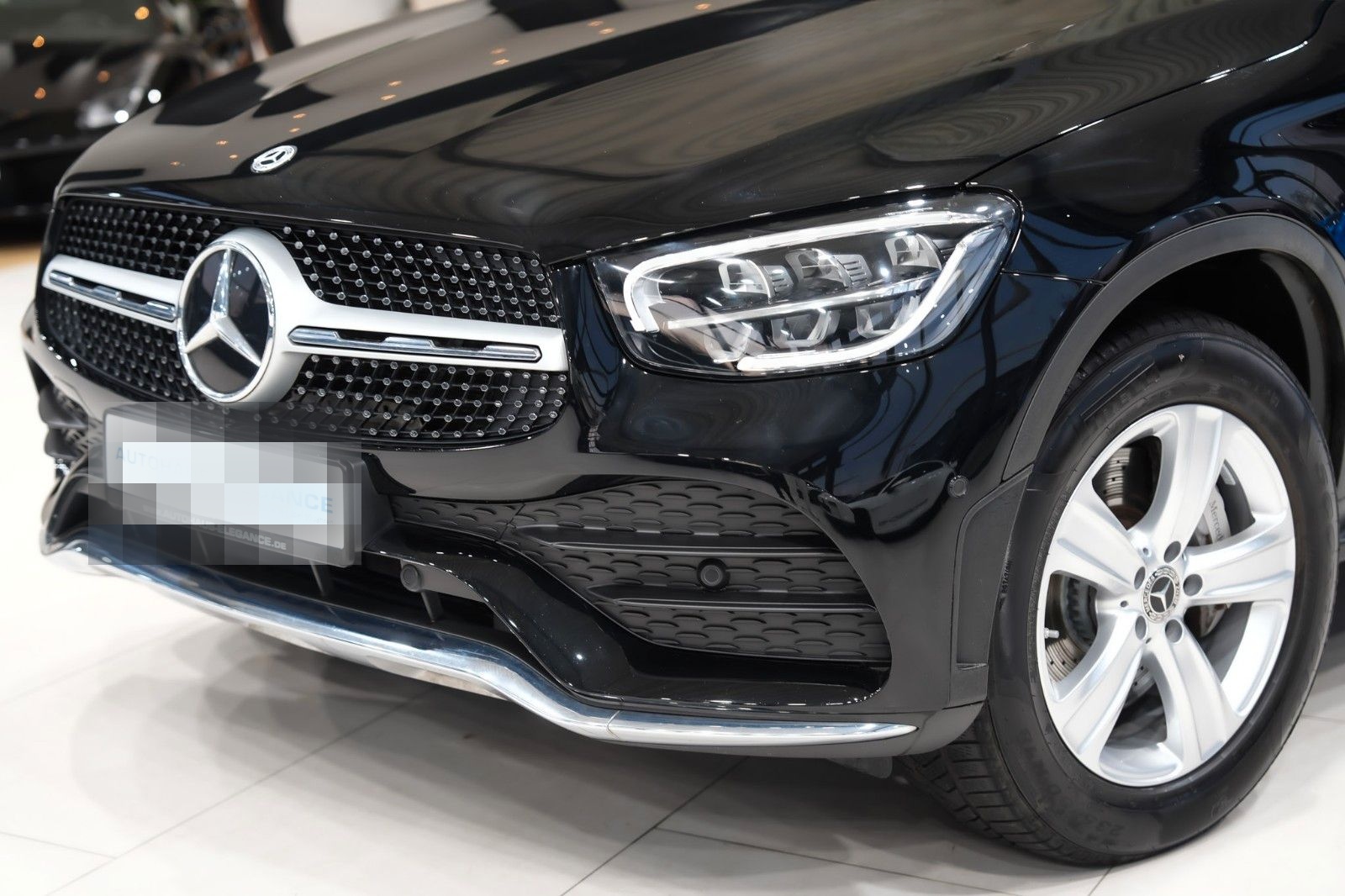 Mercedes-Benz GLC 300 e Coupe 4M *AMG-LINE*LEDER*NAVI*LED*1.HD foto 8