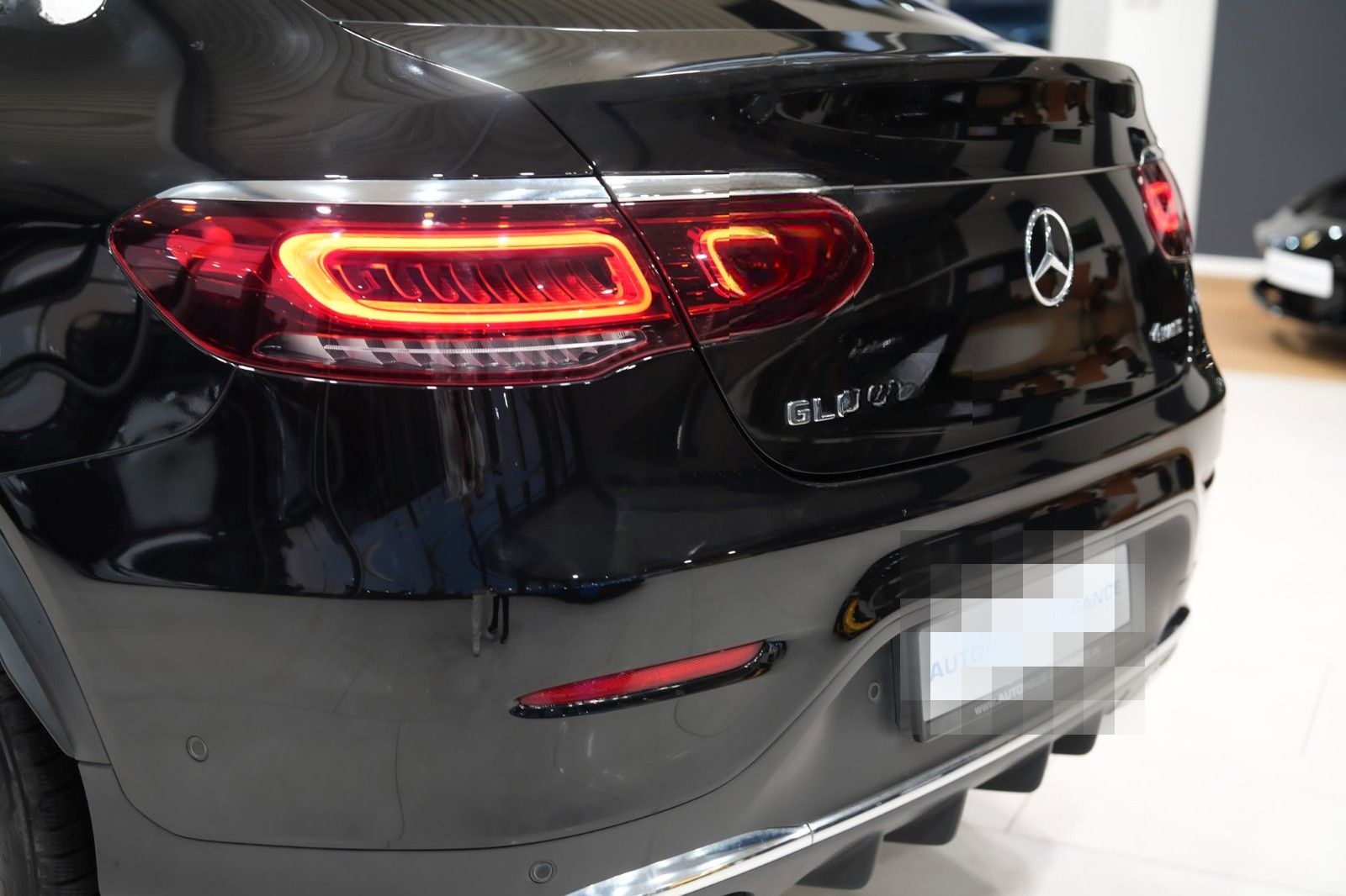 Mercedes-Benz GLC 300 e Coupe 4M *AMG-LINE*LEDER*NAVI*LED*1.HD foto 10