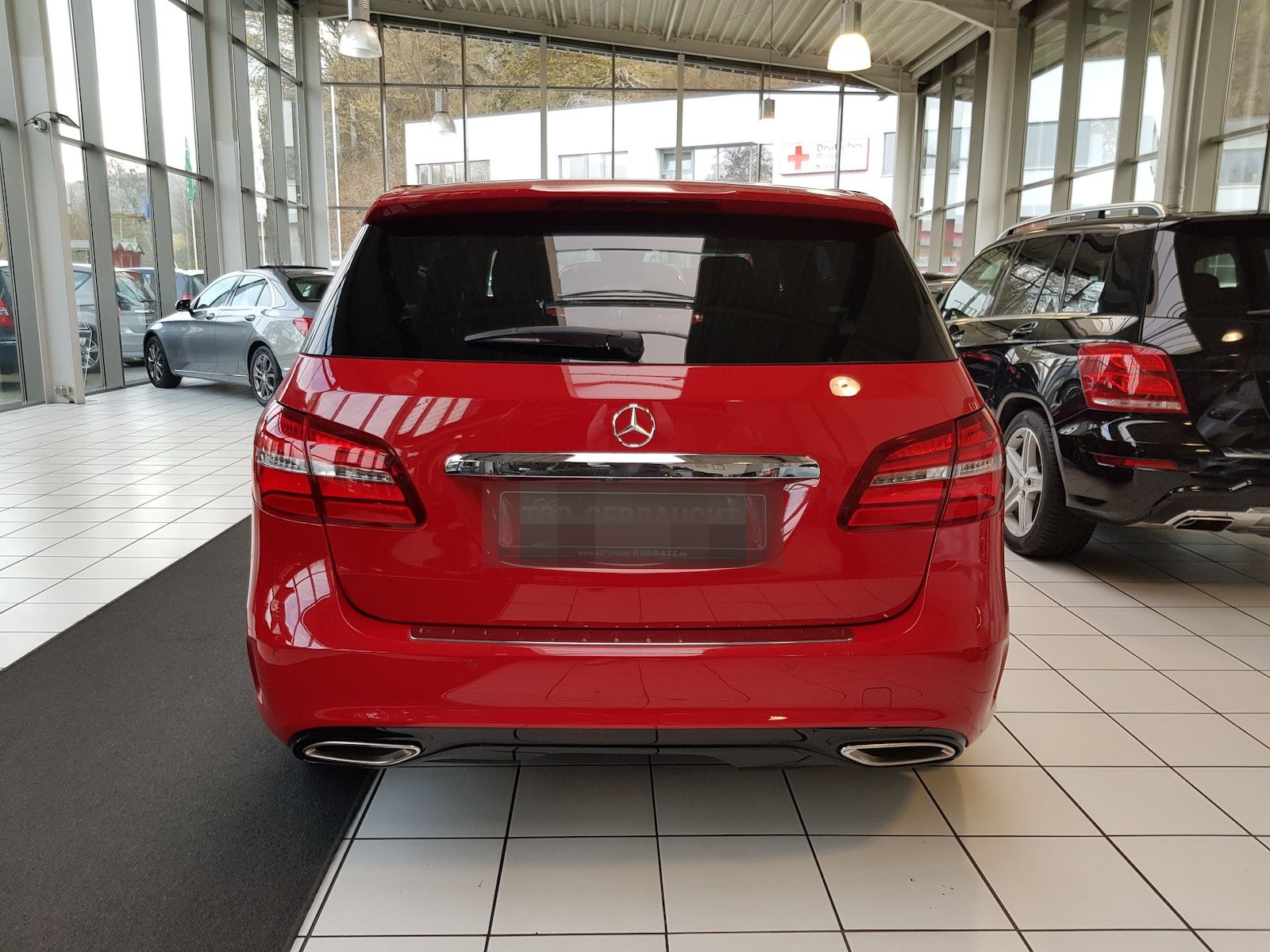 Mercedes-Benz B 180 AMG LED KAMERA AHK NIGHT AUT SHZ SPIEGEL foto 14