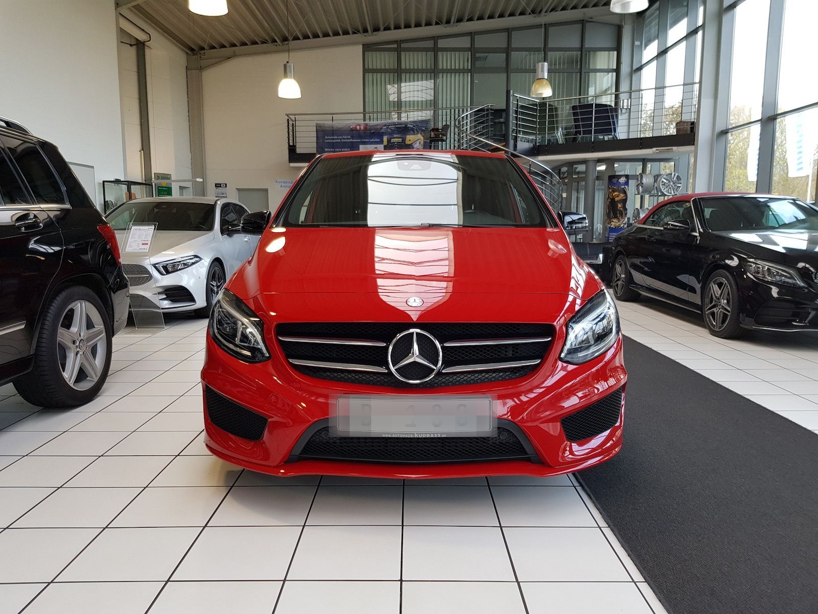 Mercedes-Benz B 180 AMG LED KAMERA AHK NIGHT AUT SHZ SPIEGEL foto 16