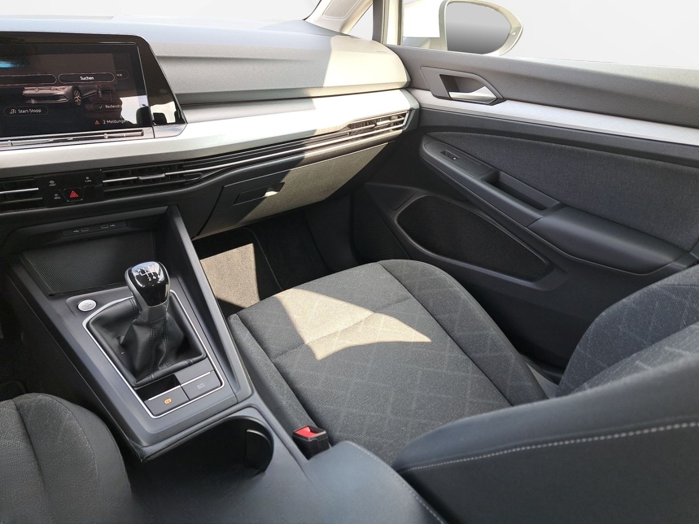 Volkswagen Golf Var. 8 2.0 TDI Life DIGITAL COCKPIT PRO LED foto 16