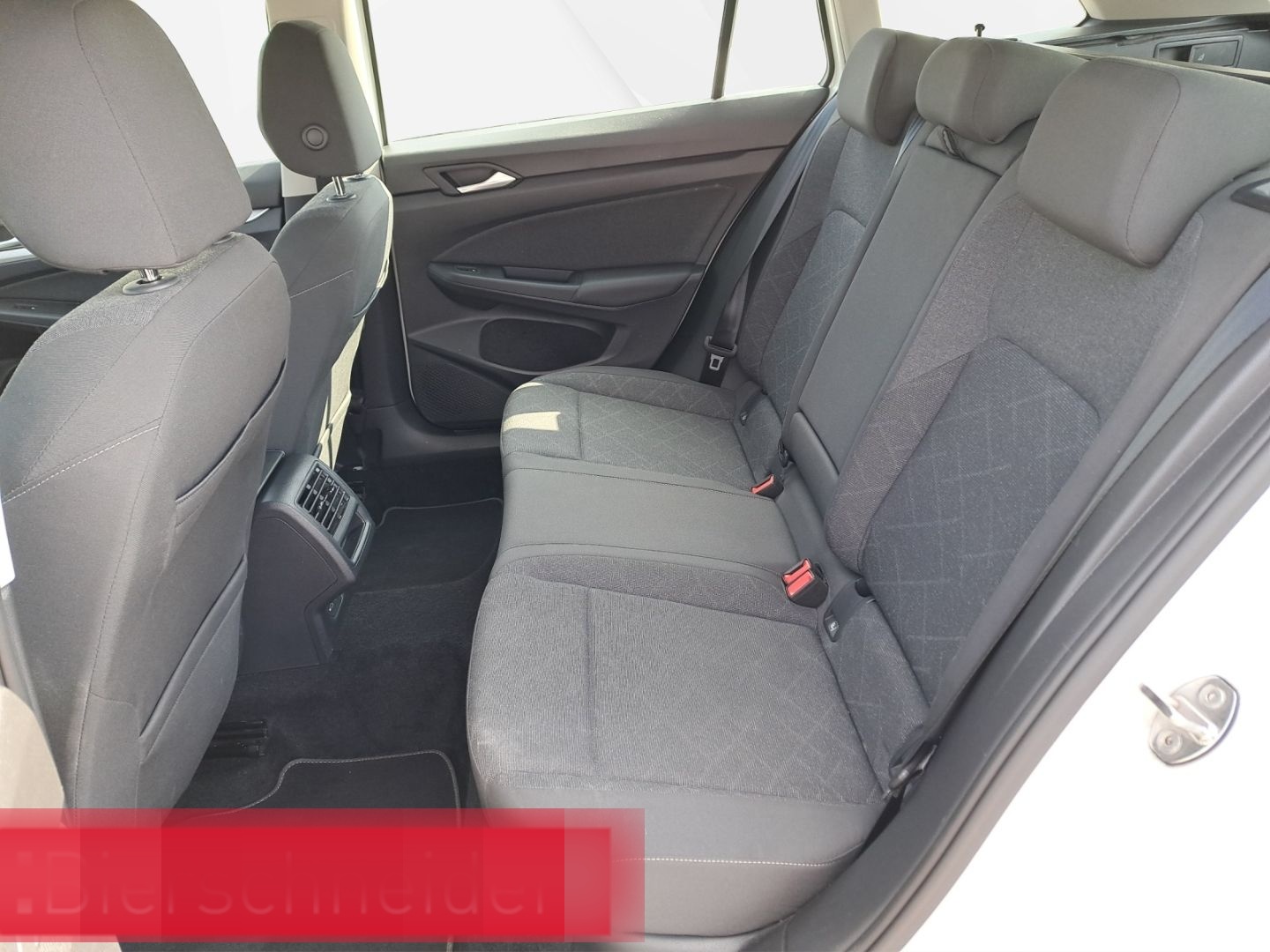 Volkswagen Golf Var. 8 2.0 TDI Life DIGITAL COCKPIT PRO LED foto 10