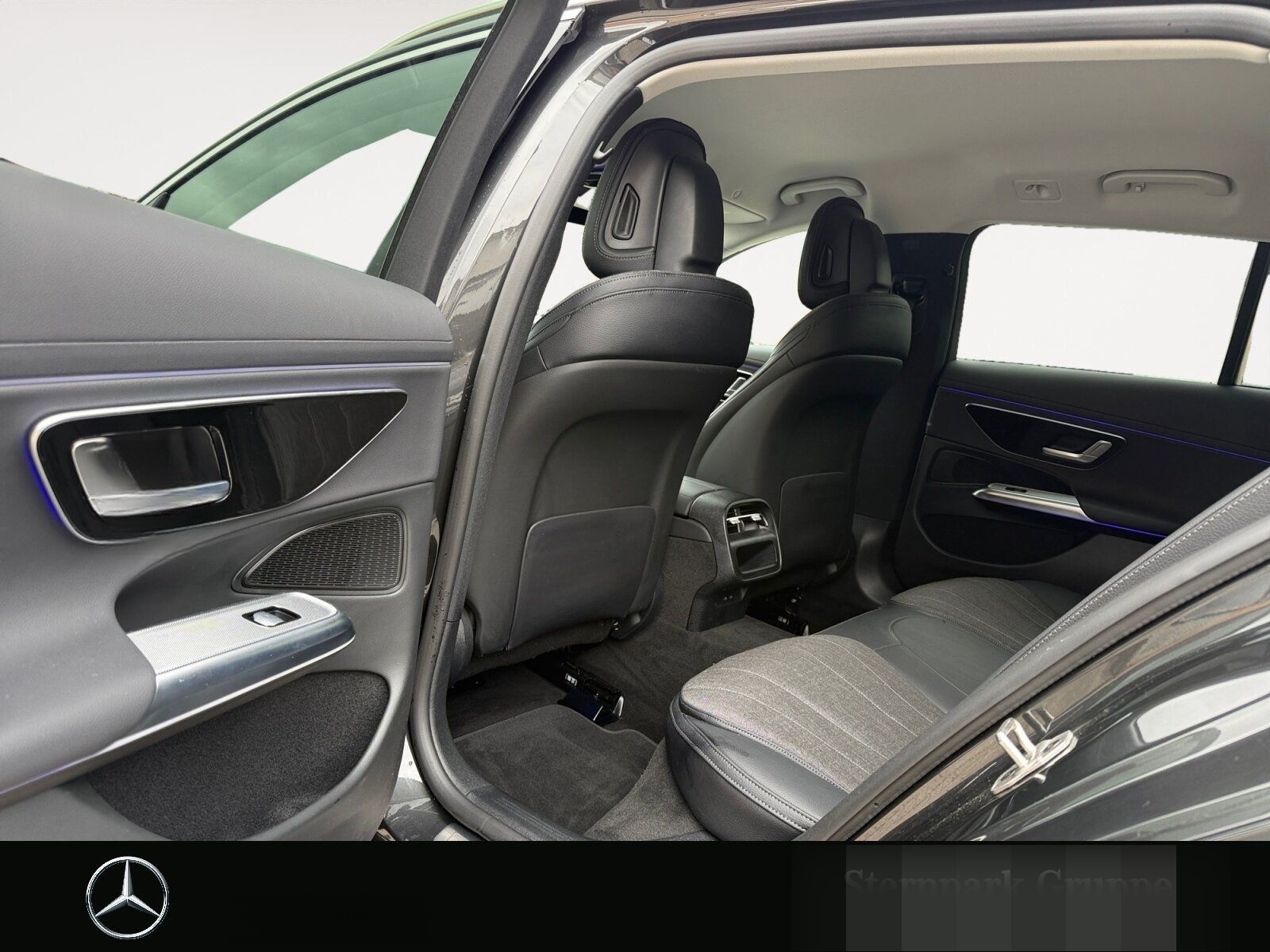 Mercedes-Benz E 300 e T AHK+Distro+Keyless+LED+Kamera+PreSafe+ foto 13