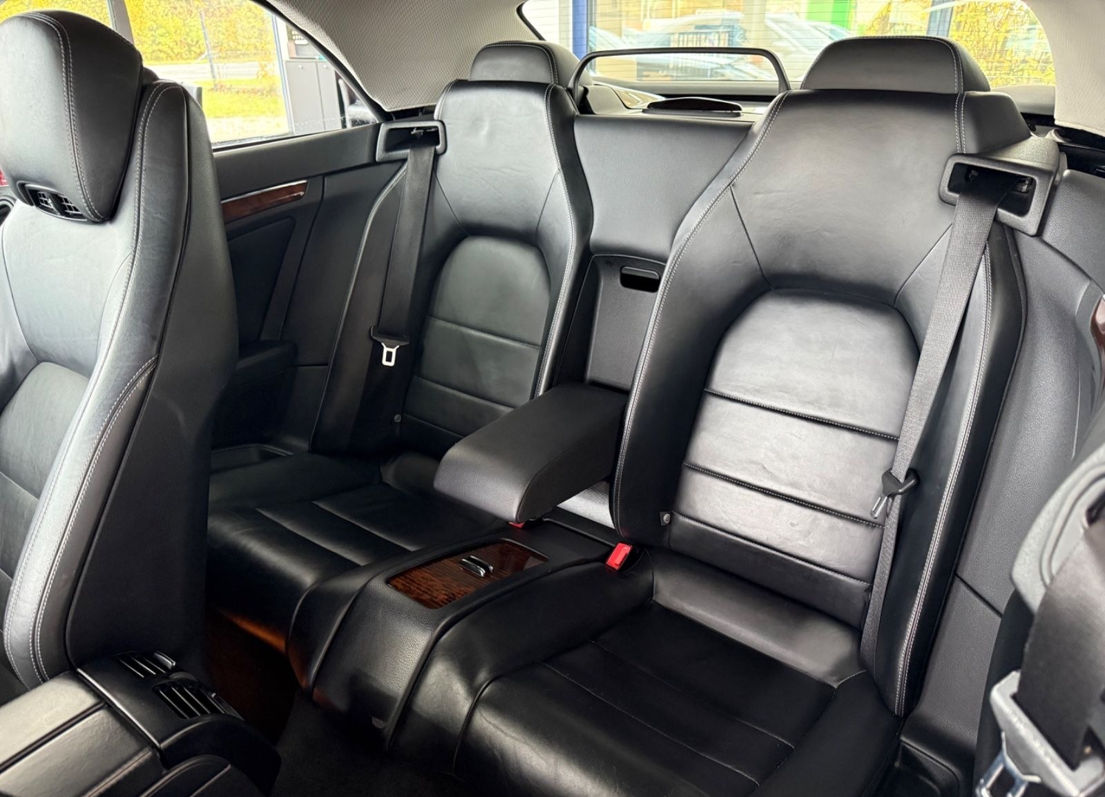 Mercedes-Benz E 350 Cabrio **AMG-Line*HarmanKardon*Memory** foto 14