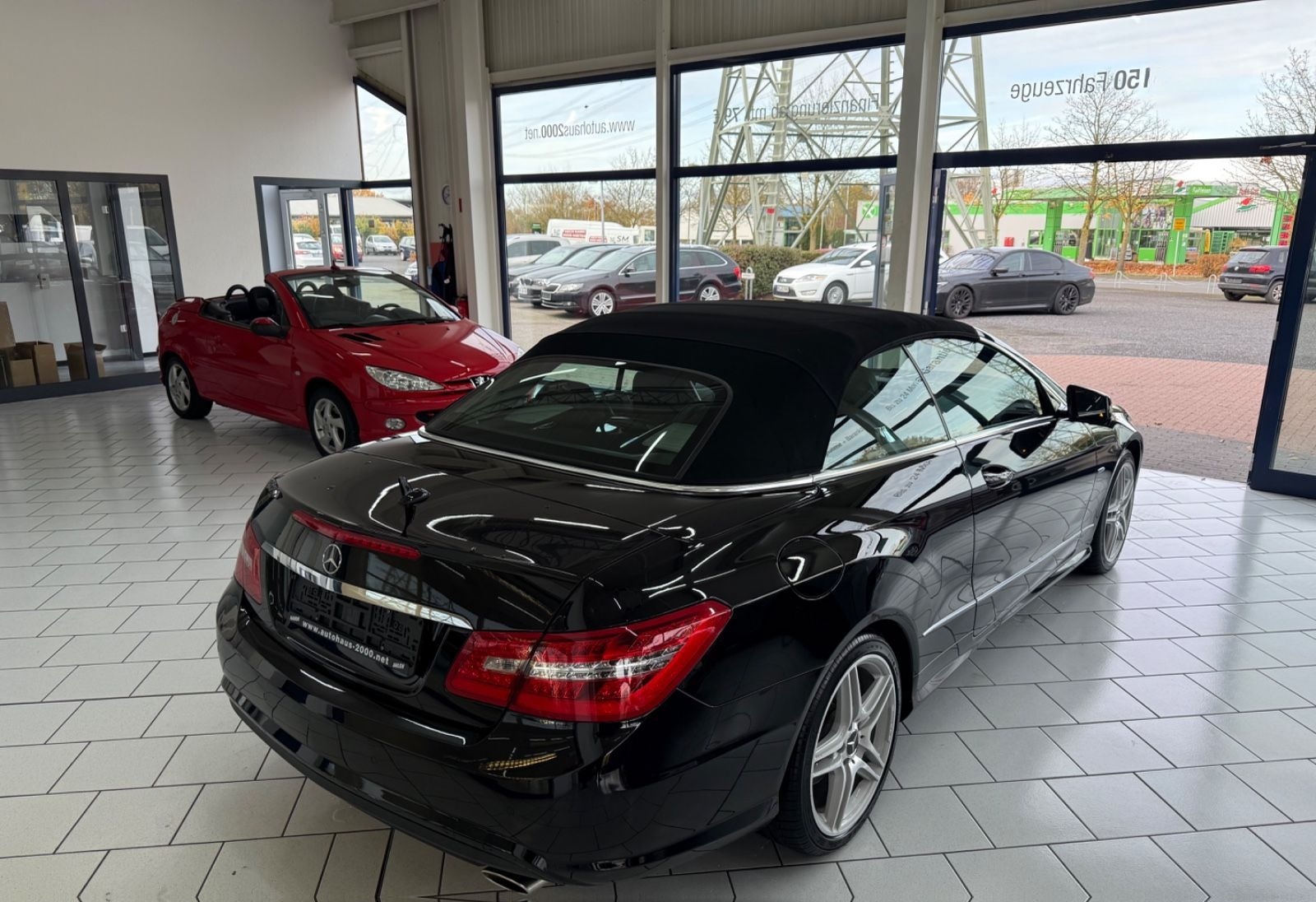Mercedes-Benz E 350 Cabrio **AMG-Line*HarmanKardon*Memory** foto 5
